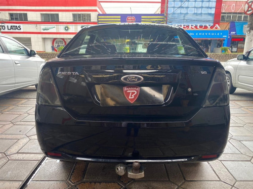 Ford Fiesta Sedan 1.6 2012 Completo