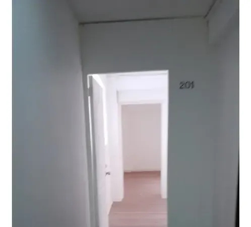 Recien Remodelada En Pleno Centro Comercial De Valparaiso