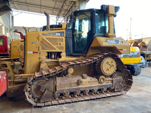 Imagem 1 de 11 de Trator De Esteira Caterpillar D6n Xl Ano 2014