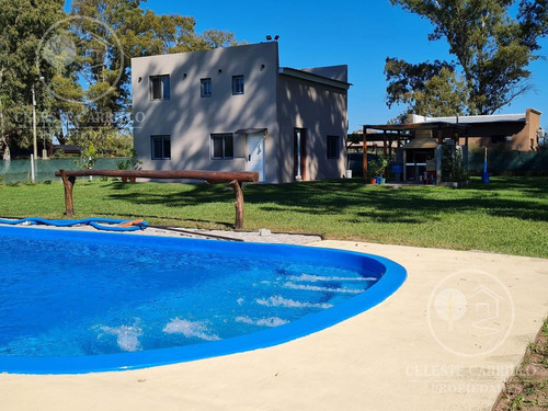 Imagen 7 de 30 de Venta - Casa - Barrio Parque Jularó - Exaltación De La Cruz