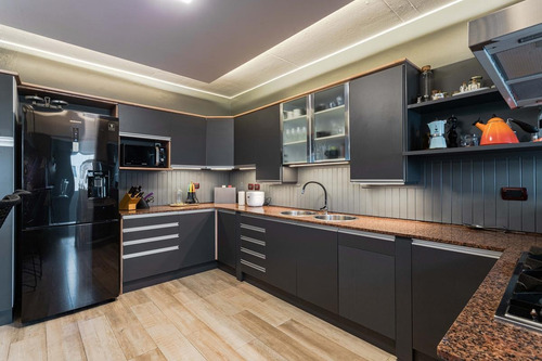 Imagen 9 de 30 de Venta Exclusivo Departamento 5 Ambientes Con Balcón Sum Piscina - Cochera Fija En San Telmo