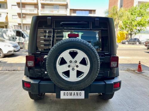 Imagen 7 de 15 de Jeep Wrangler Unlimited 4p 284hp 3.6 4x4 Automático 2018