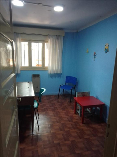 Imagen 7 de 12 de Consultorios U Oficinas Al Frente, Planta Baja- Alquiler-banfield-l. Zamora