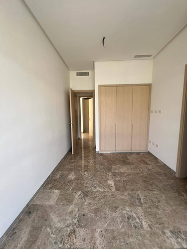 Townhouse En Altos De Guataparo - Acepta Financiamiento