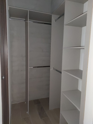 Departamento Con Doble Balcón Para Entrega Inmediata, Col. Granjas