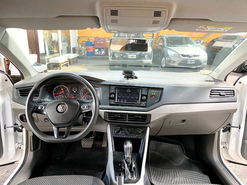 Imagen 12 de 24 de Volkswagen Polo Trendline 1.6 Msi 110cv At 2018