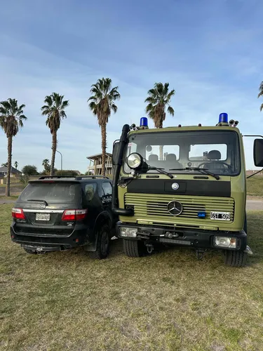 Camión Mercedes Benz 4x4