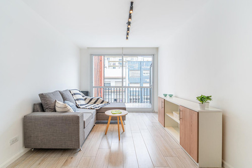Venta Departamento 2 Ambientes Con Balcón A Metros De Plaza Colon - Mar Del Plata