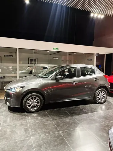 Mazda 2 Sport Touring Automatico New 2026!