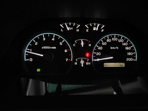 Imagen 5 de 13 de Toyota Macho V6 Lx
