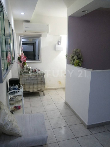 Imagen 4 de 13 de Se Renta Local Comercial, Col. La Joya