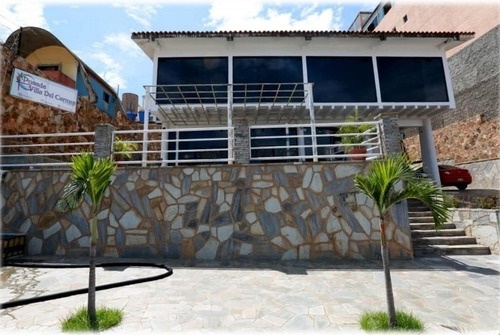 Posada En Venta Playa Grande 