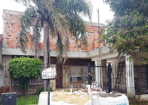 Imagen 2 de 10 de Casa En Venta En Los Polvorines