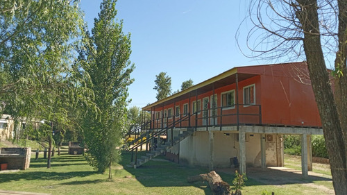 Alojamiento Villa Paranacito, Cabañas ,familias, Parejas.