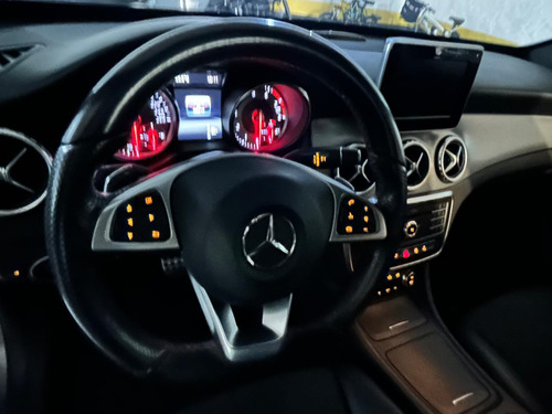 Mercedes-Benz Classe GLA GLA 250 SPORT 2.0 TB 16V 4X2 211CV AUT.