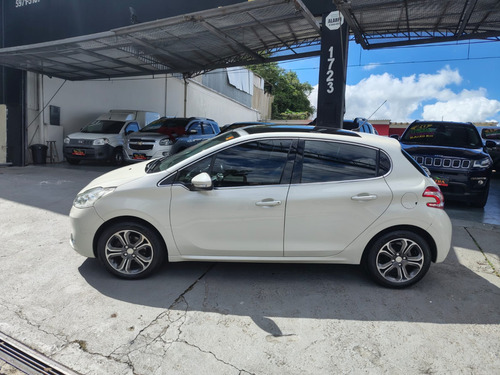 Peugeot 208 1.6 GRIFFE 16V FLEX 4P AUTOMÁTICO