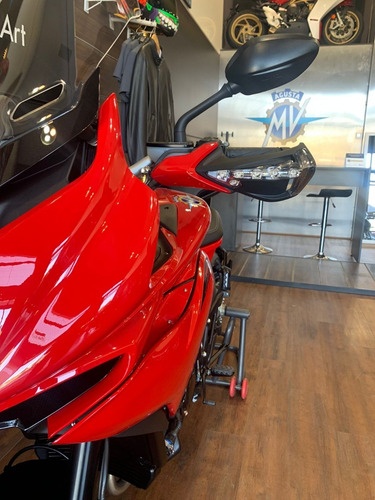 Imagen 8 de 25 de Mv Turismo Veloce Rosso 800 2022, No Ducati, No Bmw, No Ktm.