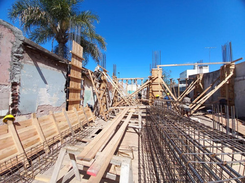 Imagen 13 de 17 de Edificio - Zona Sur