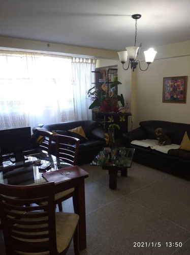 Imagen 3 de 14 de Apto En Venta Av Bertoreli Cisneros, Residencia Tiuna