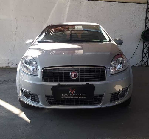 Imagem 3 de 11 de Fiat Linea 2010 1.9 16v Hlx Flex 4p