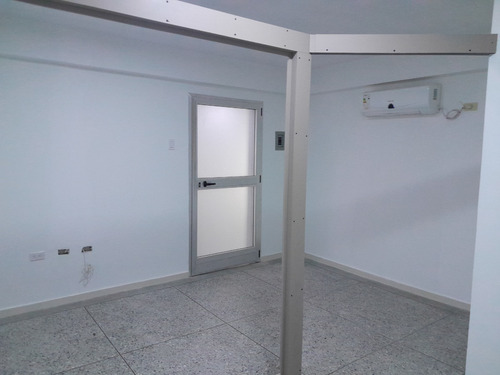 Imagen 7 de 15 de Consultorio Medico En Alquiler En Excelente Ubicacion En Centro Profesional De Coro 04126887776 23-3901