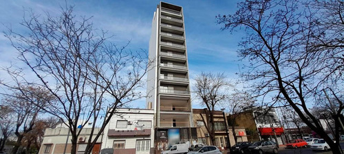 Imagen 1 de 7 de Departamento De 1 Dormitorio En La Plata Plaza Azcuenaga  - Dacal Bienes Raíces