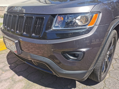Imagen 4 de 15 de Jeep Grand Cherokee 2015 3.6 Limited V6 Nav 4x2 At
