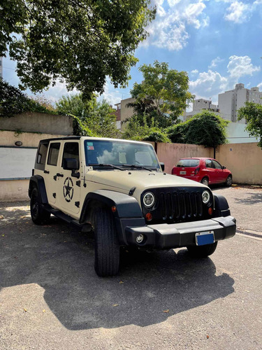 Imagen 2 de 19 de Jeep Wrangler 2008 3.8 Sport Unlimited 199cv Atx