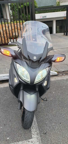 Imagem 14 de 14 de Suzuki Burgman 650 Executive 2017 28.000 Kms