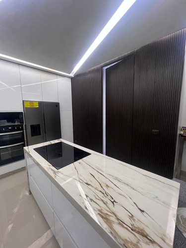 Imagen 6 de 13 de Townhouse En Venta En El Parral