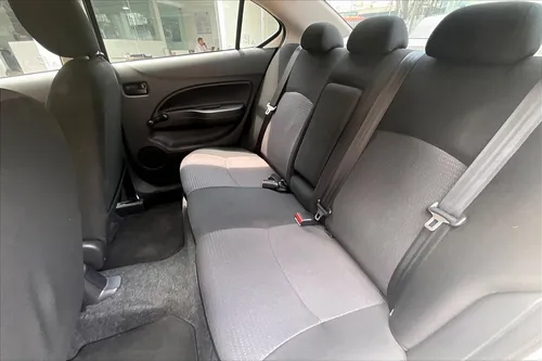 Mitsubishi Mirage 2024