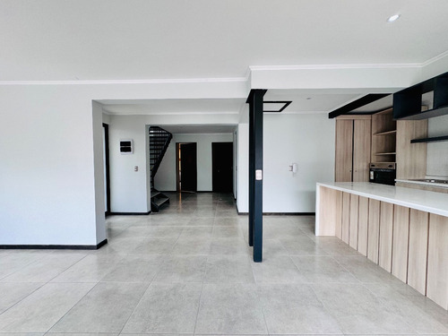 Casa En Arriendo Uso Comercial