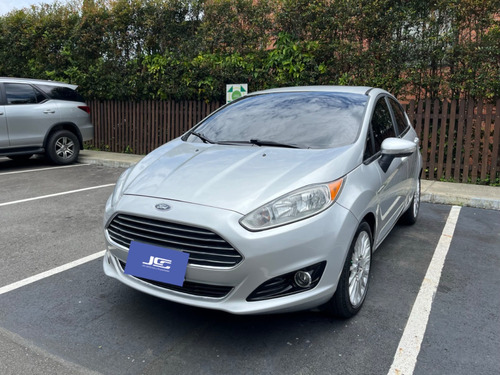 Ford Fiesta Titanium HB At 1.6L