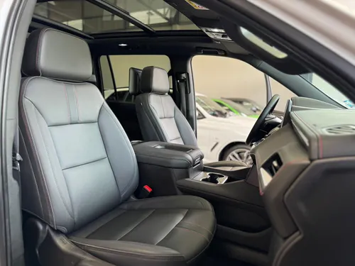 Chevrolet Suburban 5.3 Rst 4X4 At
