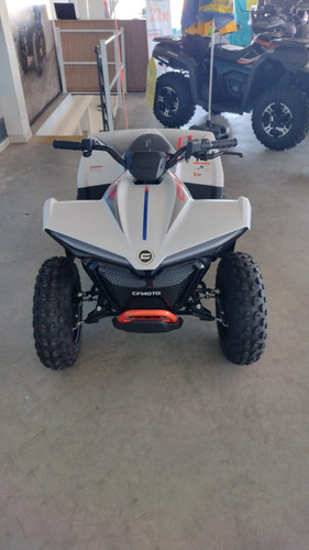 Quadriciclo Cforce Ev110 Eletrico