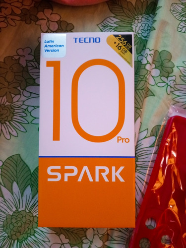 Celular Tecno Spark 10 Pro 256gb De Almacenamiento Y 8 Ram (Reacondicionado)