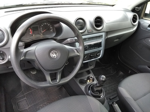 Imagem 9 de 12 de Volkswagen Saveiro 2019 1.6 Robust Cab. Simples Total Flex 2