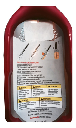 Imagen 3 de 5 de Zester Elite Acero Inoxidable Con Cubierta Y Medidor En Varios Colores Original Microplane Usa