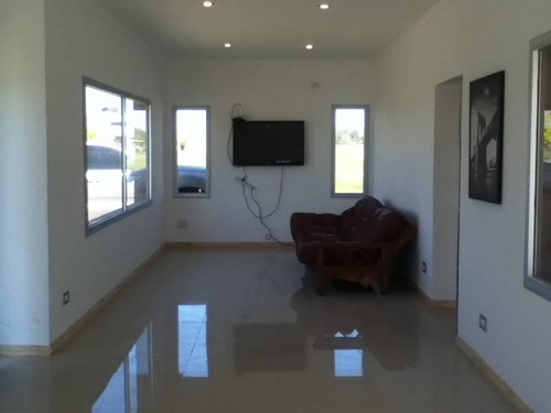Imagen 9 de 10 de Casa En Venta En Santa Isabel, Escobar, G.b.a. Zona Norte
