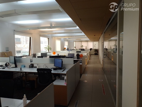 Planta Libre 425 M2. Uf 0,25 / M2. Metro U De Chile.