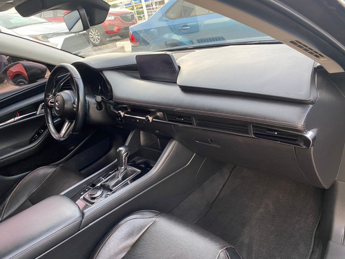 Imagen 11 de 14 de Mazda 3 I Sport Grand Touring 2019