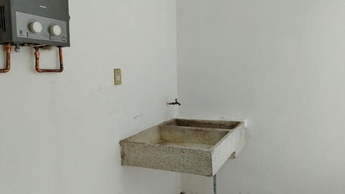 Casa En Venta Con Excelente Precio En U. H. La Colmena Iztapalapa