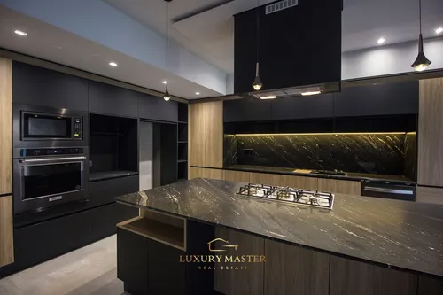 Casa De Lujo En Venta En Valle Real