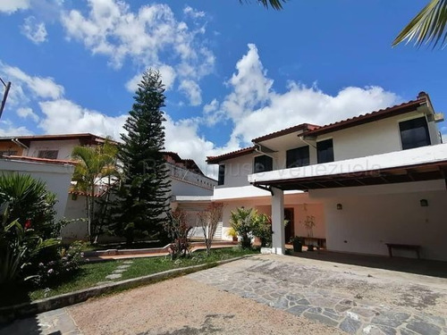Imagen 1 de 13 de Casa En Venta En Clnas De Santa Monica 22-100 #ventasdeleste