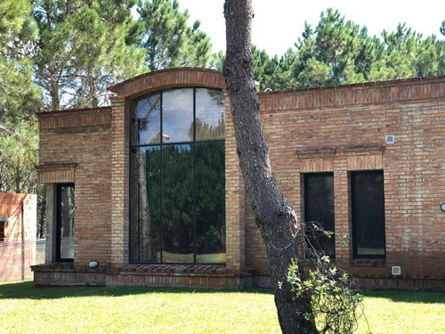 Casa En  Barrio Cerrado La Herradura