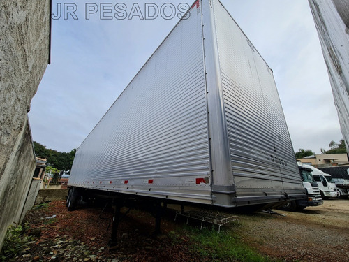 Imagem 2 de 4 de Carreta Baú 2 Eixos 15m X 2.75m Pastre Ano 2010