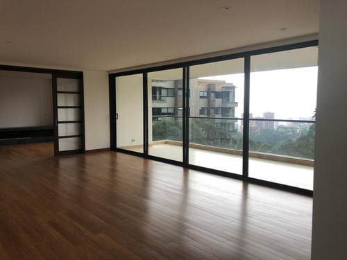 Imagen 1 de 26 de Vendo Espectacular Apartamento 263 Mts Los Balsos
