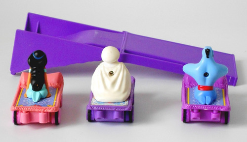 Genio Y Jazmín Figuras De Película Aladin De Disney Mcdonals (Usado)