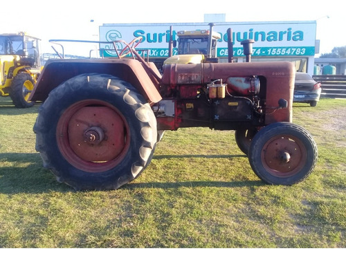 Imagen 6 de 7 de Tractor Fahr 400 Con Levante Hidráulico Y Toma De Fuerza