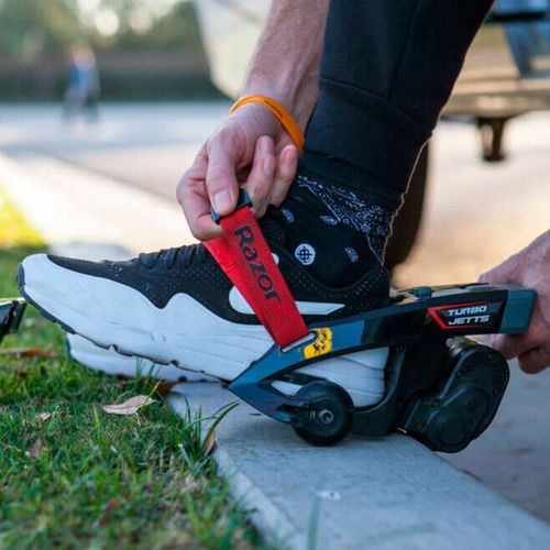 Imagen 7 de 10 de Razor Turbo Jetts Patín Ruedas De Talón Eléctrico